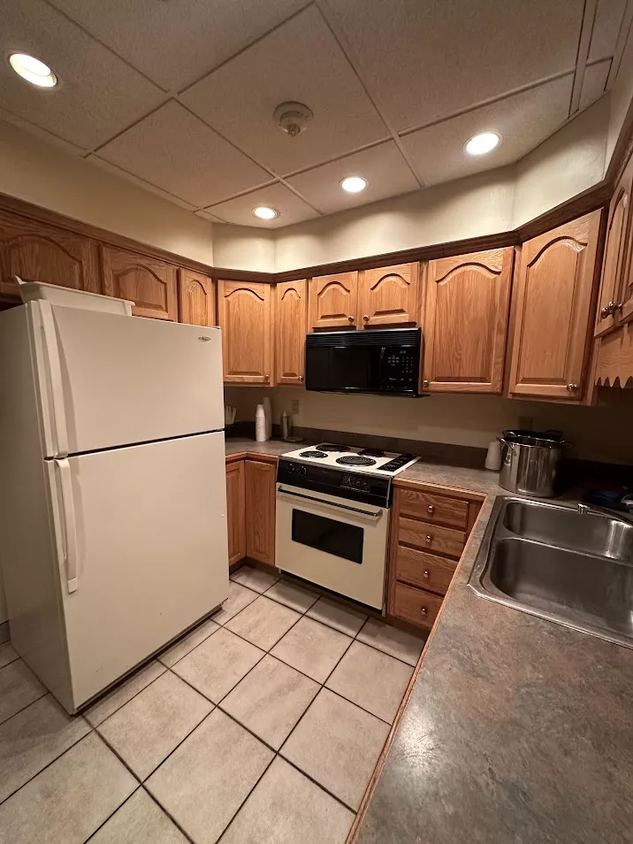 Weldon Suite Kitchen
